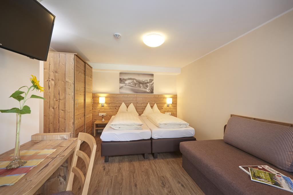 Pension Gabi Saalbach-Hinterglemm Rom bilde